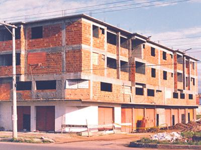 EDIFICIO RESIDENCIAL E COMERCIAL